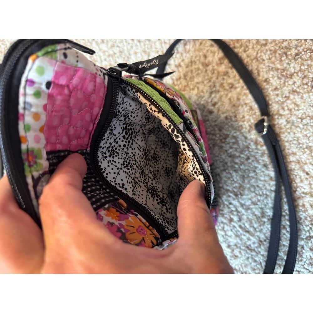 Donna Sharp Quilted Patchwork Floral Crossbody Pu… - image 6